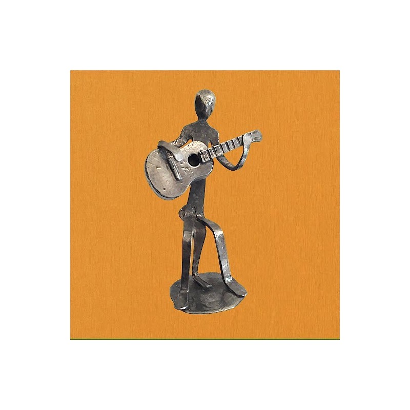 Sculpture guitariste Sculpture guitariste