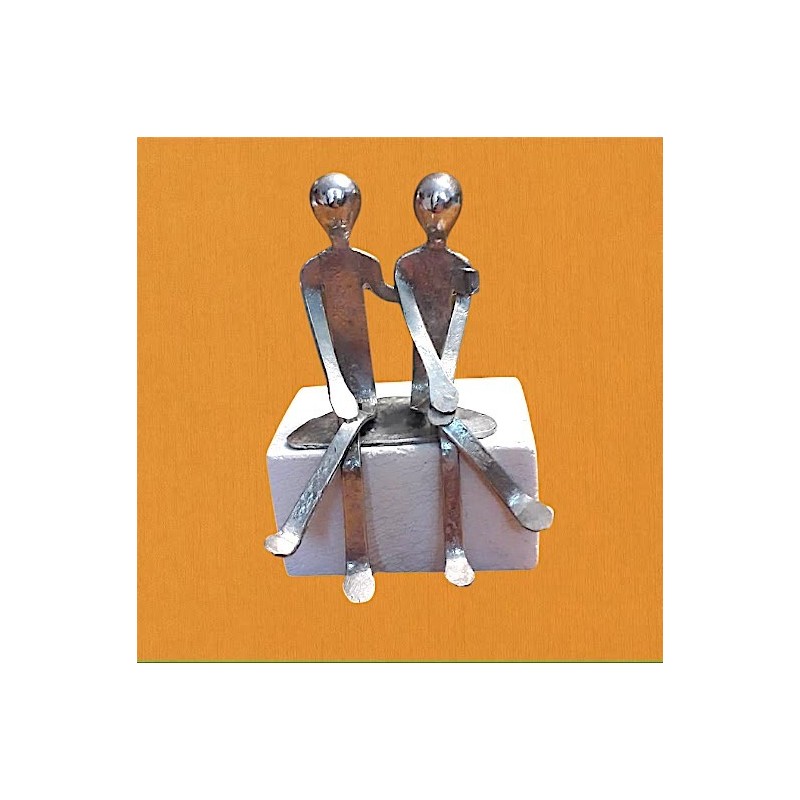 couple assis PM couple assis PM